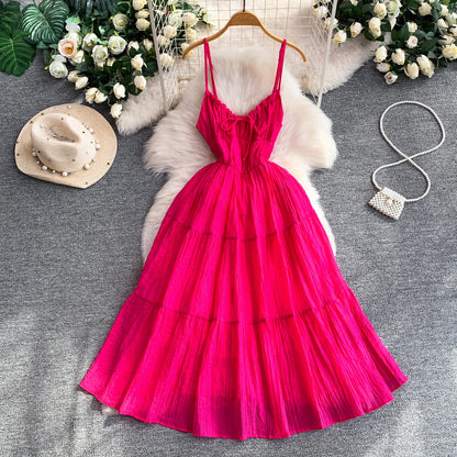 Vestido Elegante Roxo de Verão Feminino com Decote V, Sem Mangas, Cintura Marcada, Detalhes em Gaze, Estilo Casual Confortável para Feriados
