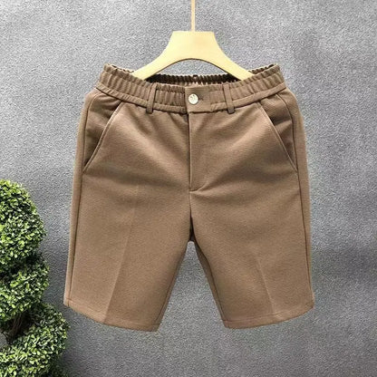 Calças de alfaiataria brancas leves para homens, estilo casual de negócios, calças modernas de verão, calças slim de 5 pontos estilo coreano.
