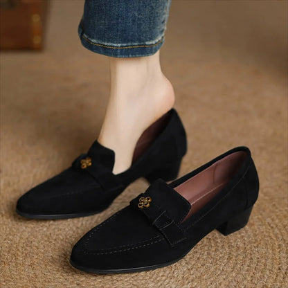Sapatos Femininos Elegantes de Camurça de Carneiro para Primavera, com Salto Grosso, Estilo Oxford, Slip-On, Casual de Negócios, com Flores Metálicas, Loafers e Scarpins