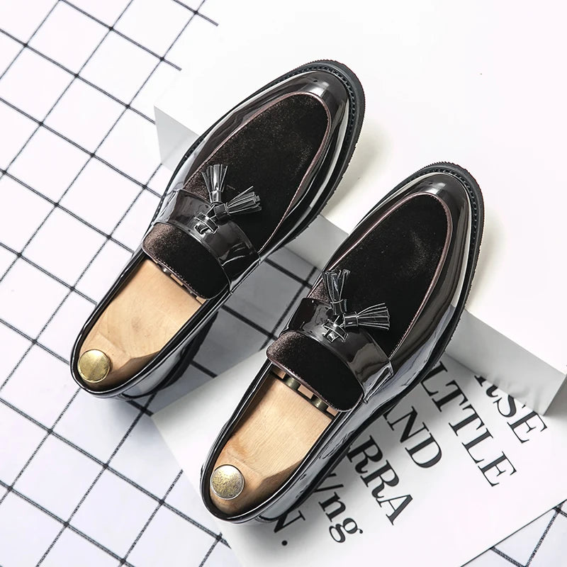 Sapatos Casuais Masculinos de Grife com Salto Baixo, Loafers Slip-on Modernos de Alta Qualidade com Borla, Sola Macia e Confortável, Tamanhos 38-48