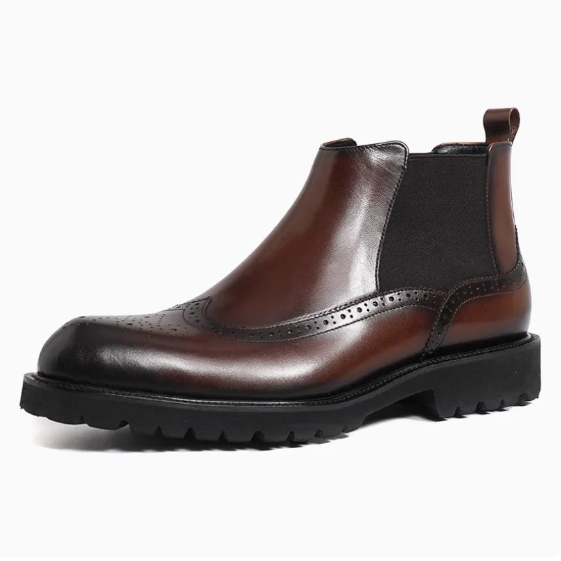 Botas Chelsea de couro genuíno masculino outono inverno bico fino brilhante brogue sapatos curtos estilo britânico