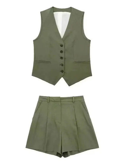 Conjunto Feminino HH de 2 Peças: Colete Slim com Decote em V e Shorts Plissados para Encontros, Moda Casual, Festas, Uso Diário, Férias e Passeios