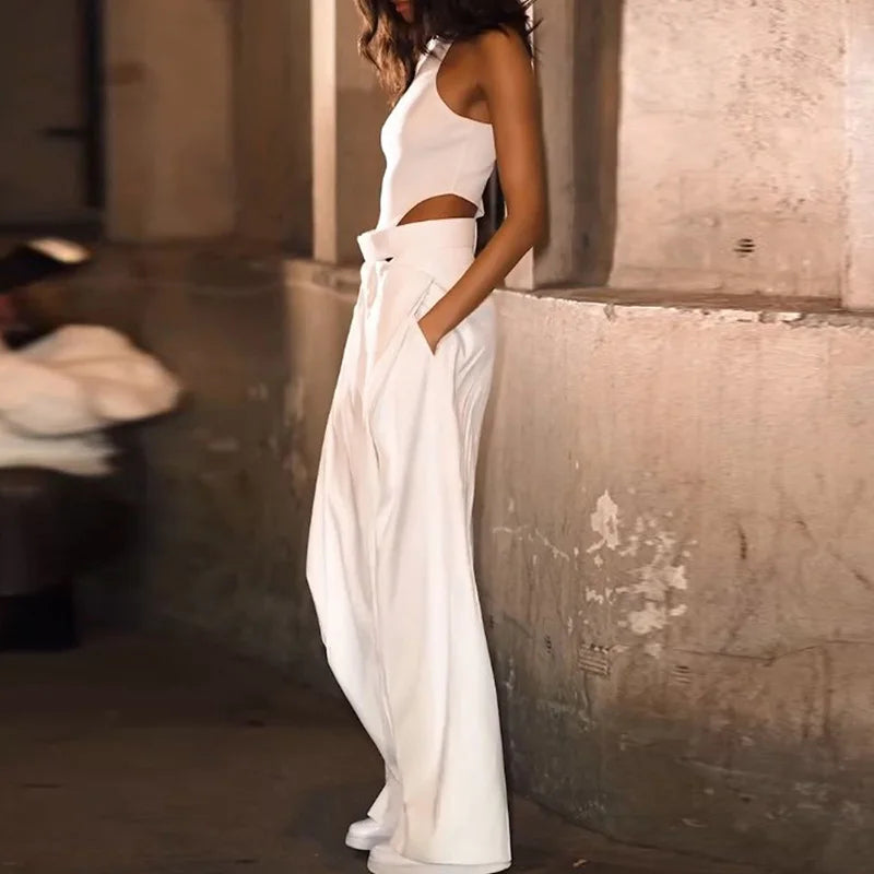 Estilo de design chique oco para fora macacões brancos sexy magro cintura alta perna larga playsuits elegante o colarinho sem mangas bolso macacão