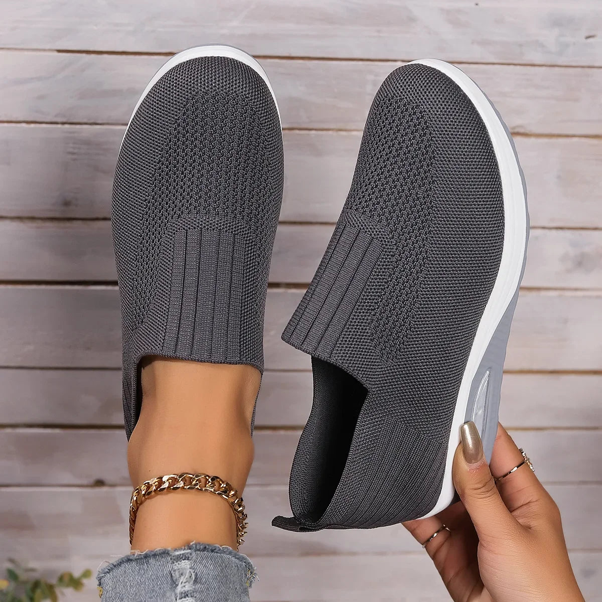Tênis feminino de caminhada com amortecimento de ar, antiderrapante, ortopédico, modelo mule, respirável e com salto anabela.