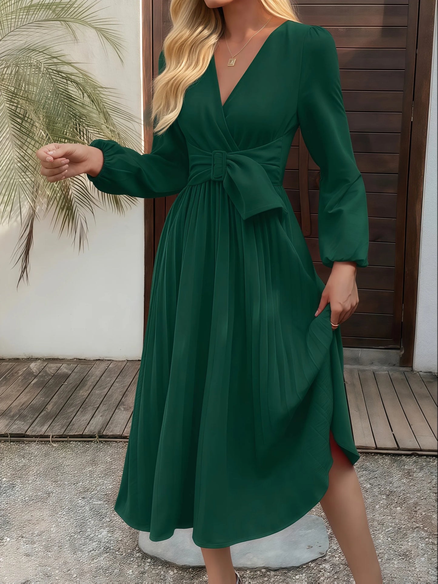 Vestido Elegante Feminino Verde de Chiffon com Manga Longa, Ajuste Slim, Plissado, Vestido de Festa com Decote em V e Cinto