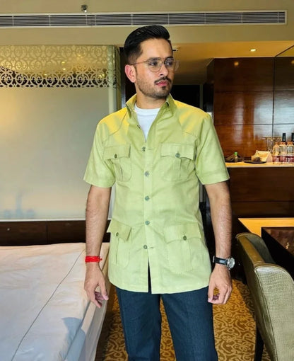 Camisa Masculina Casual Estilo "Hunting" em Linho – 100% Linho, Tingimento Liso, Ecológica, Respirável e Confortável para o Verão, com Gola Clássica