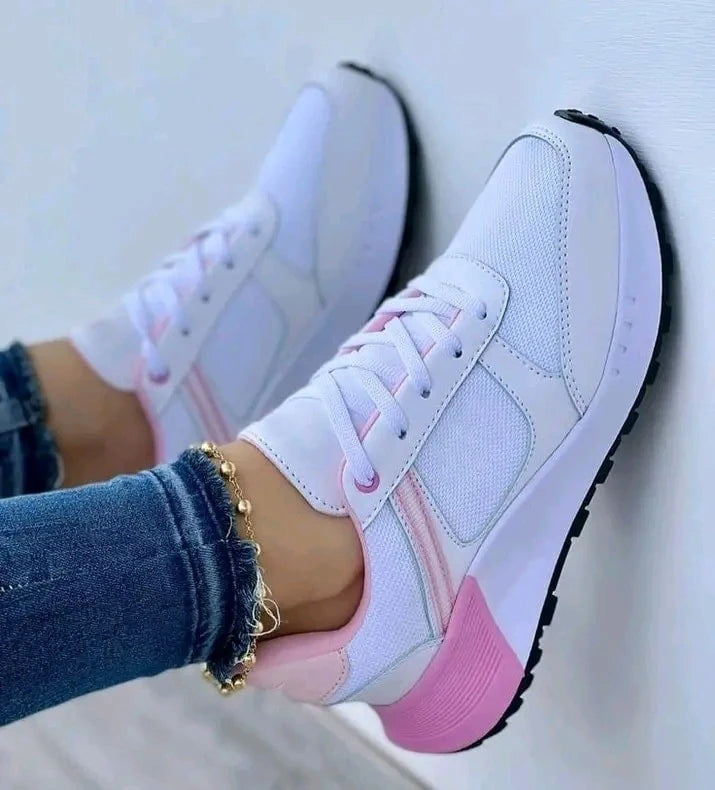 Tênis feminino novo, em mesh respirável, com plataforma, estilo esportivo, cores sortidas, cadarço, casual, vulcanizado.