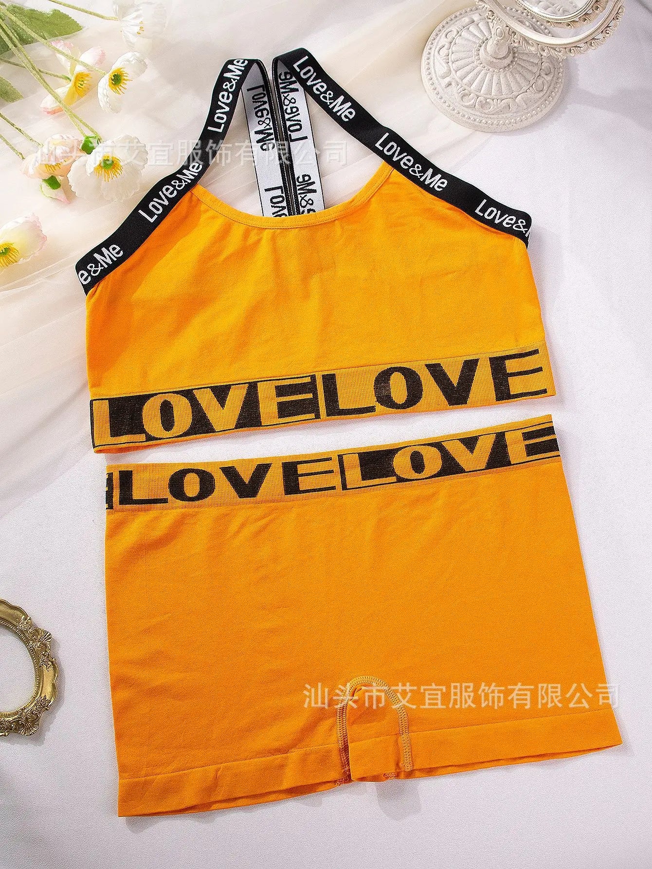 Conjunto de ioga esportiva de 2 peças para mulher, com estampa de letras, ideal para o verão, praia, academia, calça e shorts com alças, estilo anos 2000. Roupas femininas baratas.