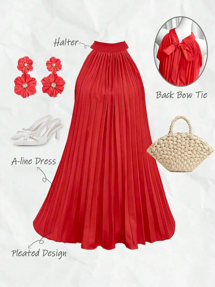 Vestido curto verde-oliva plissado com decote halter
