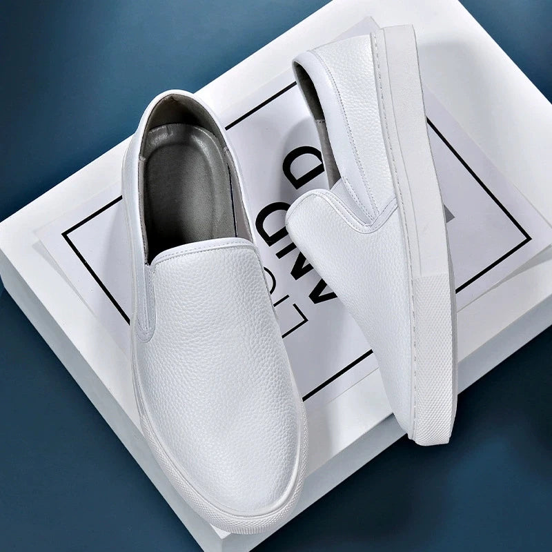 Sapatos Casuais Masculinos de Couro Genuíno, Marca de Luxo, Mocassins Respiráveis, Sapatos Italianos para Dirigir, Slip-on, Chaussure Homme