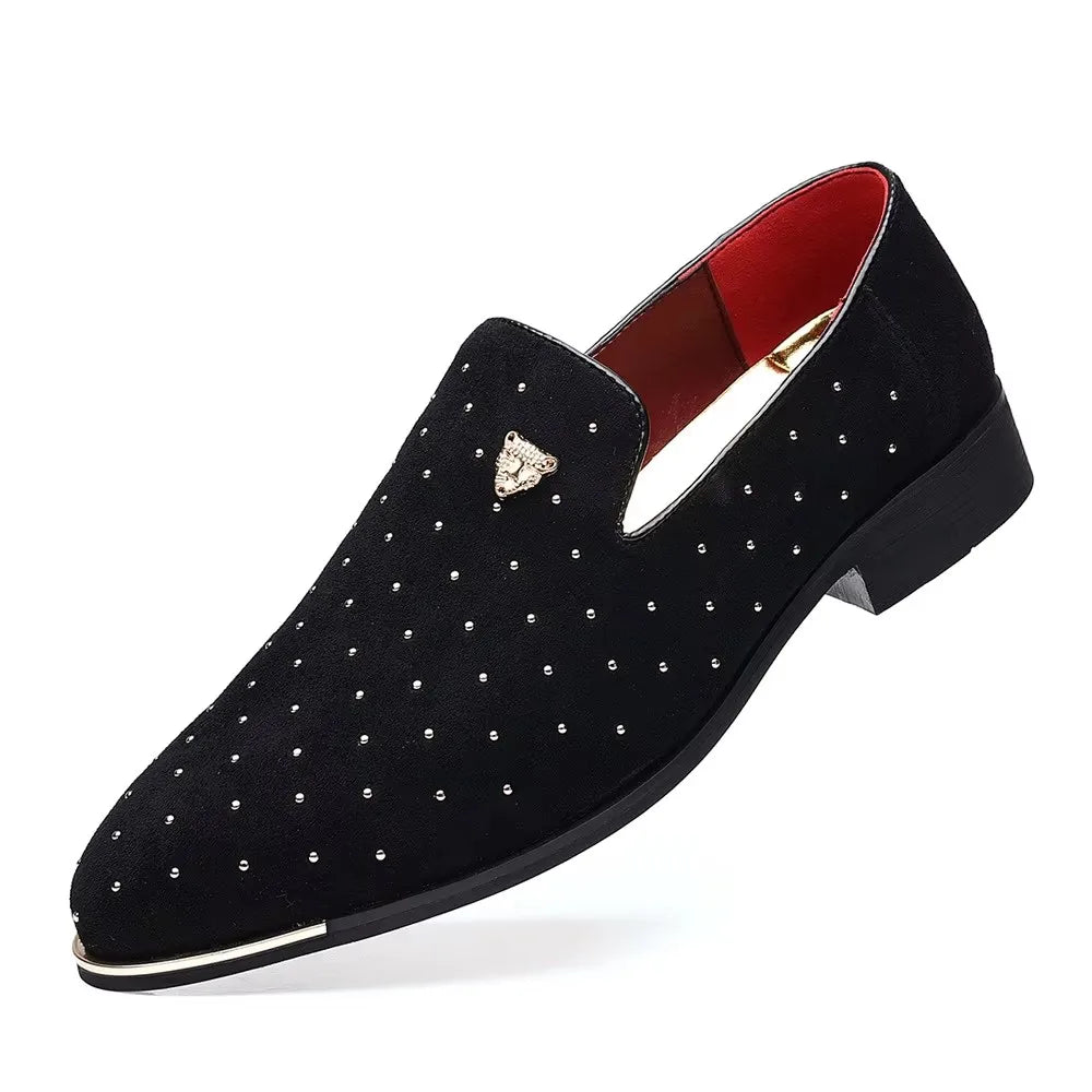 Homens de luxo vestido sapatos camurça sapatos casuais elegantes e confortáveis mocassins designer sapatos de couro de negócios para homens zapatos hombre
