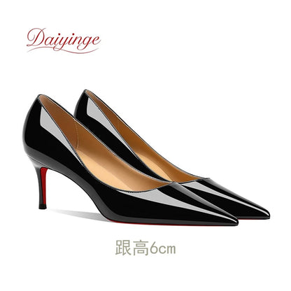 Sapatos femininos da tendência 2026: luxuosos, com sola vermelha, salto alto, bico fino, scarpin agulha de 12 cm, confortáveis para festas e casamentos.