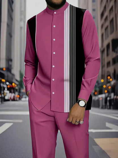 Conjunto de duas peças masculino com camisa de manga comprida com gola alta e estampa de listras verticais coloridas e calça.