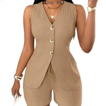 Conjunto Feminino Casual Spicy Girl 2026: Top Sem Mangas e Shorts com Cinto – Terno de Três Peças Moderno para Primavera, Verão e Outono