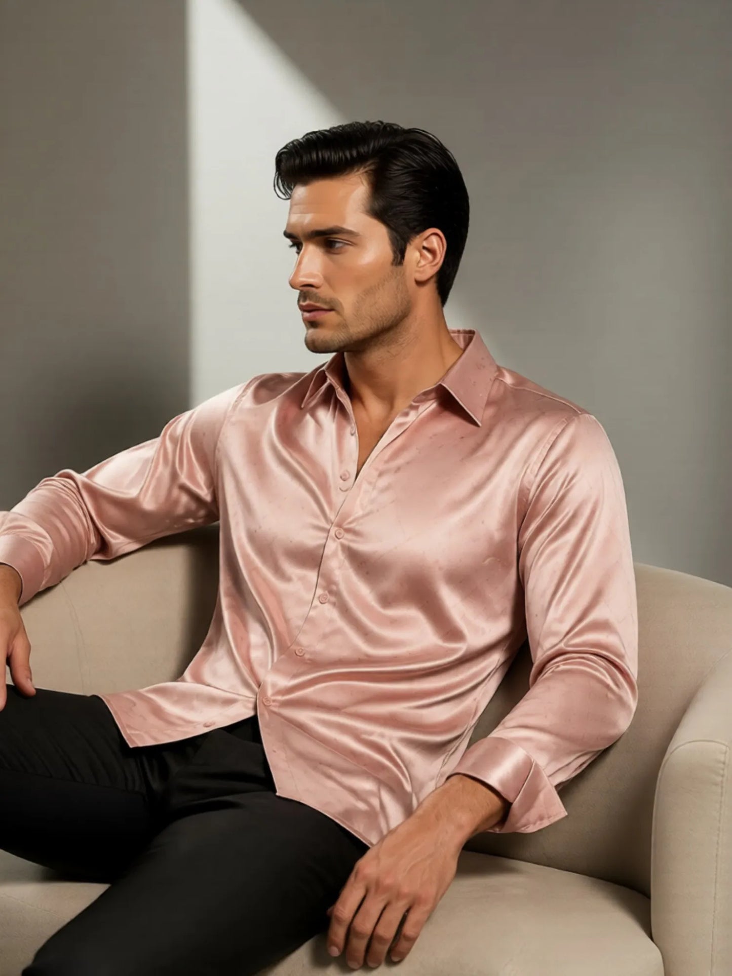 Camisa Social Masculina de Cetim com Manga Longa e Botões, Estampada, Tecido Liso e Brilhante, Ideal para o Dia a Dia, Escritório, Trabalho e Uso Diário