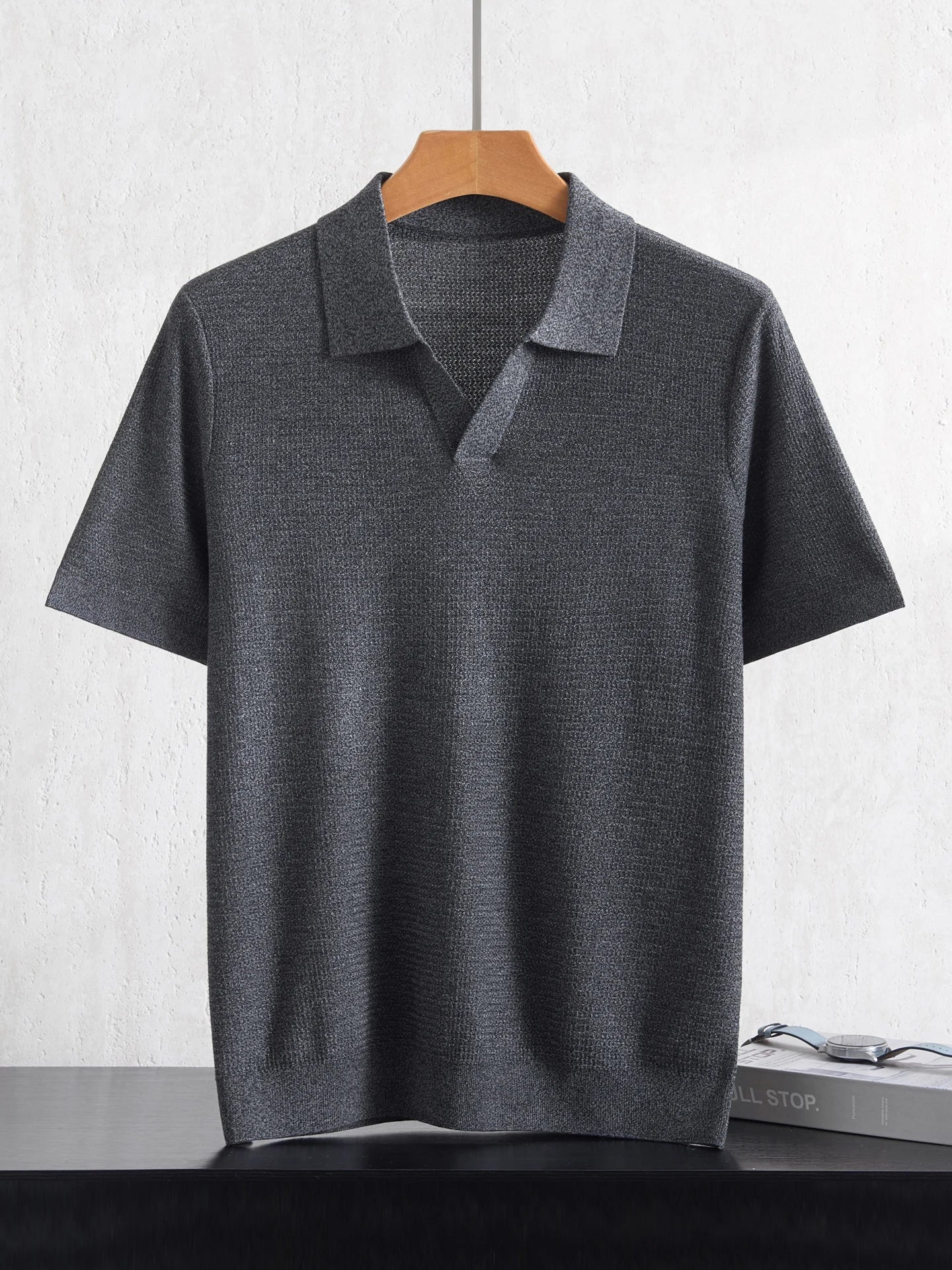 Camiseta Polo Masculina Nova de Verão 100% Liocel, Gola Polo, Cor Sólida, Malha Fina, Pulôver Casual de Negócios, Manga Curta
