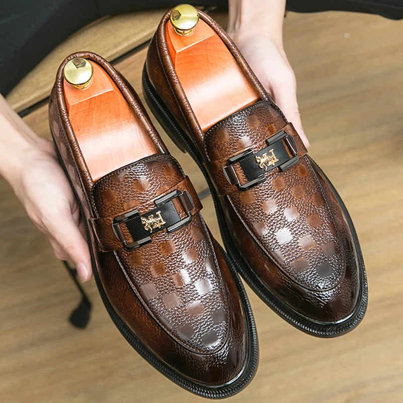 Sapatos sociais masculinos clássicos, sapatos formais de couro, de alta qualidade, casuais, para negócios, casamento, mocassins de escritório