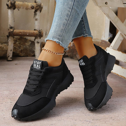Tênis esportivo feminino da moda, modelo plataforma casual para atividades ao ar livre, com sola grossa, ideal para caminhadas e exercícios. Tênis robusto para mulheres.