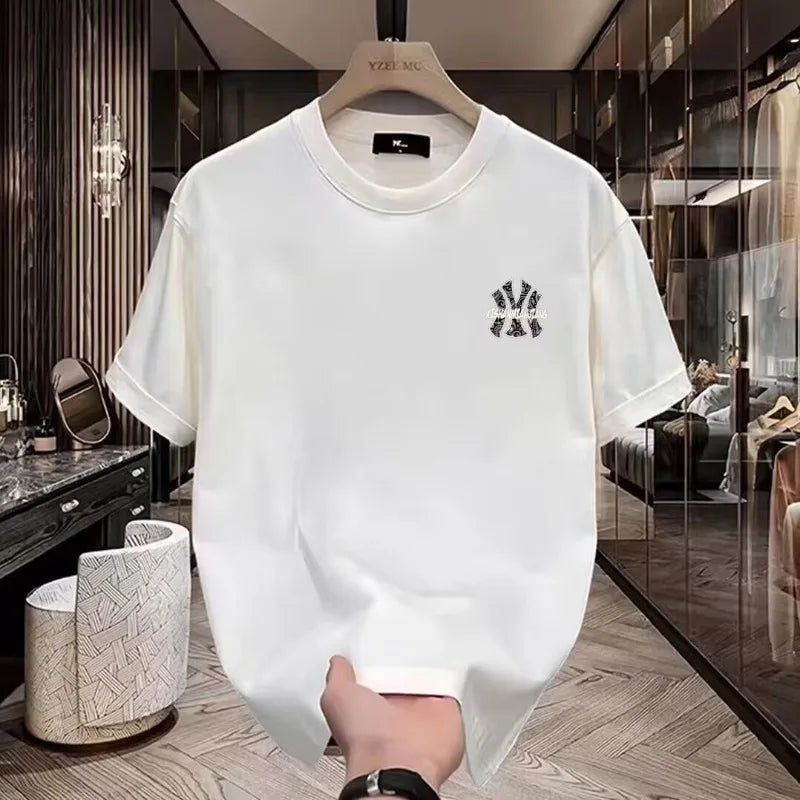 Nova Camiseta Masculina Estampada de Manga Curta, Tendência Urbana, Estilo Personalizado, Algodão, Gola Redonda, para o Verão e Uso Diário