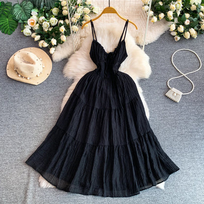 Vestido Elegante Roxo de Verão Feminino com Decote V, Sem Mangas, Cintura Marcada, Detalhes em Gaze, Estilo Casual Confortável para Feriados