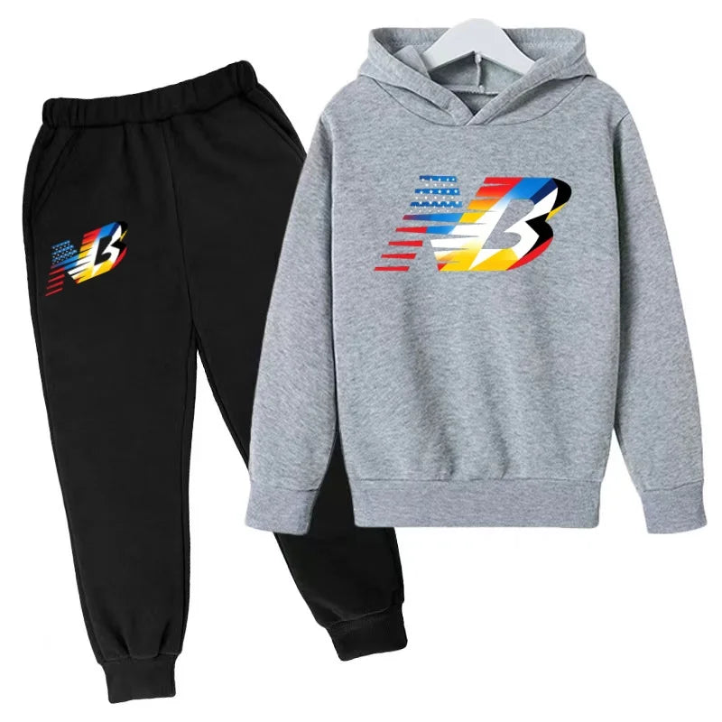 Última Coleção 2026 de Roupas Esportivas Infantis - Conjunto de Camiseta e Calça Comprida Confortável e Solto, Ideal para Meninos e Meninas de 3 a 13 Anos