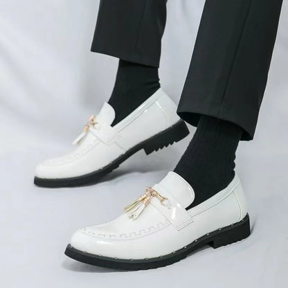 Sapatos masculinos casuais verão brilho ouro vestido de couro patente para homens mocassins de ouro negócios apontou bussiness luxo