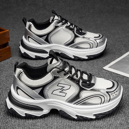 Tênis esportivo casual masculino, ideal para uso confortável durante todo o ano, com cadarço, cano baixo e respirável.