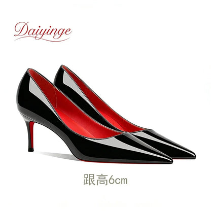Sapatos femininos da tendência 2026: luxuosos, com sola vermelha, salto alto, bico fino, scarpin agulha de 12 cm, confortáveis para festas e casamentos.