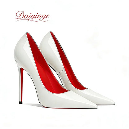 Sapatos femininos da tendência 2026: luxuosos, com sola vermelha, salto alto, bico fino, scarpin agulha de 12 cm, confortáveis para festas e casamentos.