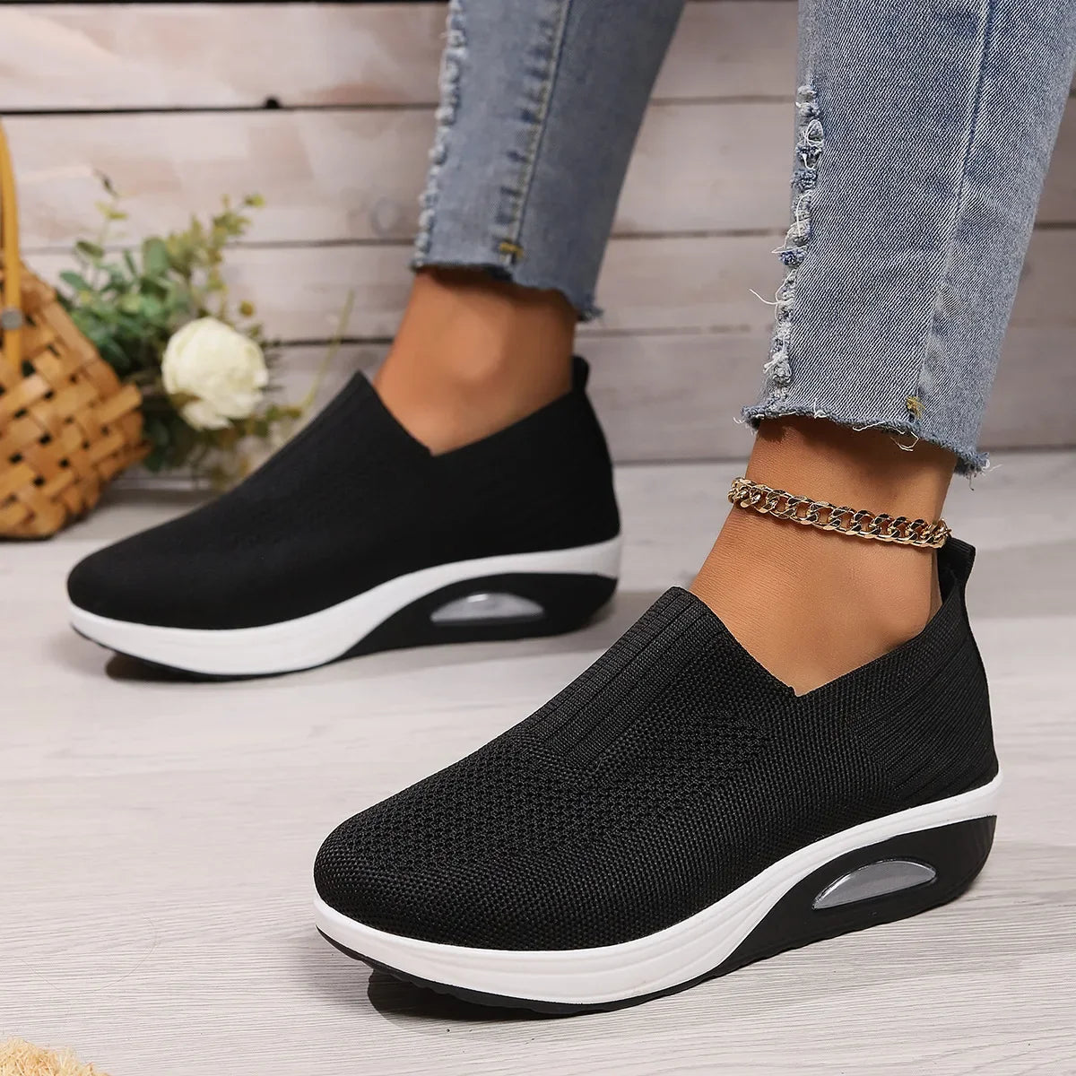 Tênis feminino de caminhada com amortecimento de ar, antiderrapante, ortopédico, modelo mule, respirável e com salto anabela.