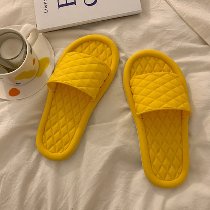 Sandálias de praia femininas de verão, modelo slip-on, com sola plana, antiderrapantes, em PVC com nó, respiráveis e confortáveis para uso em casa.