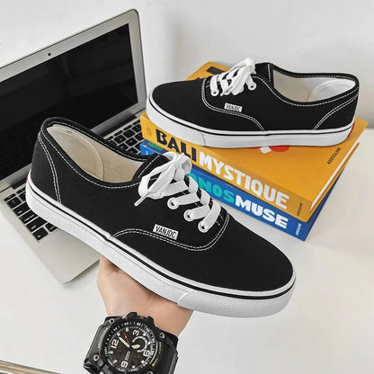 Primavera novos sapatos de lona clássicos masculinos respirável casual versátil estilo hong kong versão coreana pequenos sapatos de placa de público