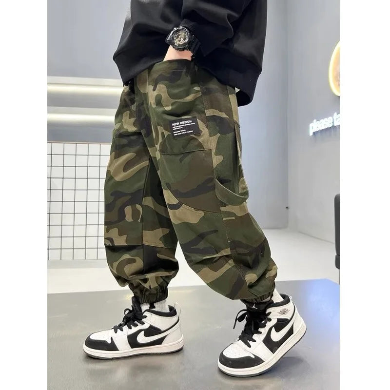 Meninos camuflagem calças de carga outono grandes crianças casuais calças esportivas primavera adolescente joggers crianças streetwear calças largas