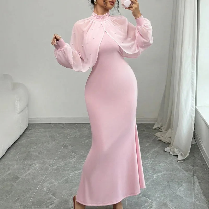 Vestido Longo Feminino de Festa com Gola Alta, Miçangas e Patchwork em Tule, Modelo Evasê, Coleção Primavera 2026
