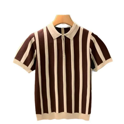 Camisa Polo Masculina de Seda Gelada com Zíper, Manga Curta, Ajuste Slim, Fina de Verão, Malha Fina, Estilo Casual, Padrão Listrado, Lavável à Máquina