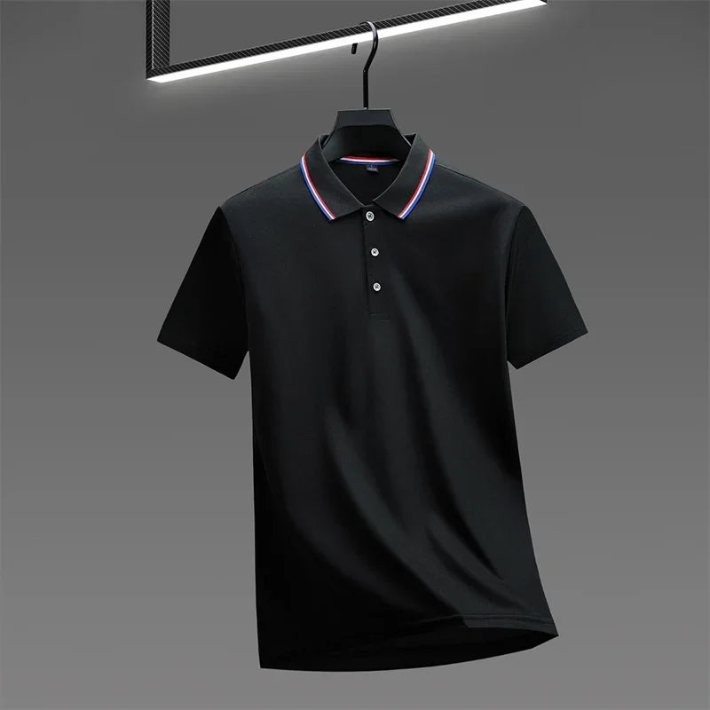 Camisa polo masculina casual de manga curta e cor sólida, modelo verão , moderna, confortável e versátil.