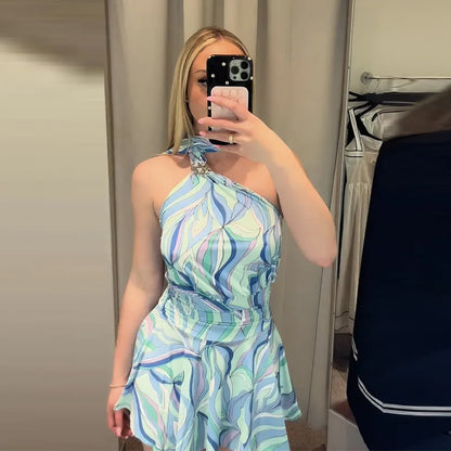Vestido Feminino Estampado Mini Sem Costas Halter Cintura Alta com Saia Evasê Modeladora Casual Moderno Estilo Urbano