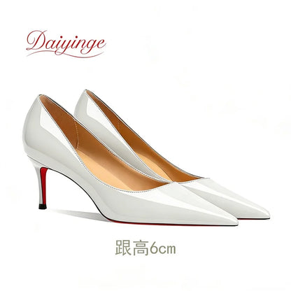 Sapatos femininos da tendência 2026: luxuosos, com sola vermelha, salto alto, bico fino, scarpin agulha de 12 cm, confortáveis para festas e casamentos.
