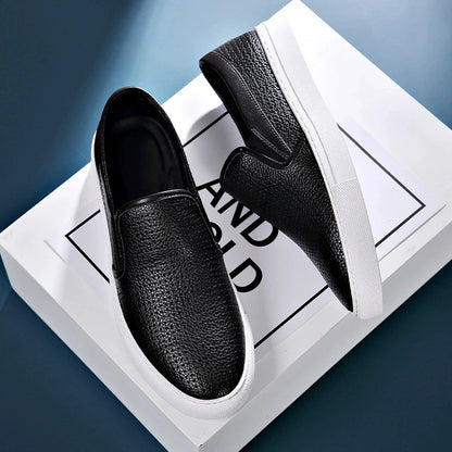 Sapatos Casuais Masculinos de Couro Genuíno, Marca de Luxo, Mocassins Respiráveis, Sapatos Italianos para Dirigir, Slip-on, Chaussure Homme